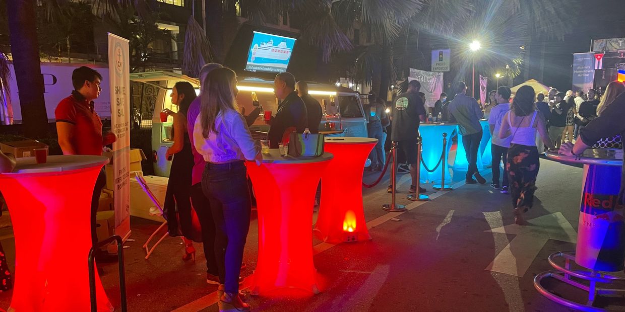 LightUp Cocktail Tables Unlimited Miami Event Rentals
